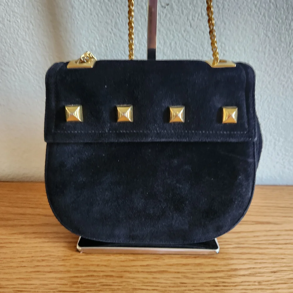Elegant Black Shoulder Bag with Gold Accents